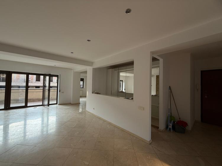 De vanzare| 206 mp | 4 Camere | 2 Terase | Sisești | Sector 1 – București | - 4