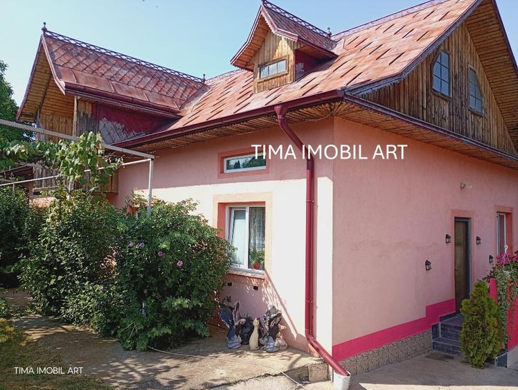 Casă individuală cu 4 camere cu Teren 673 Mp în Exterior Nord