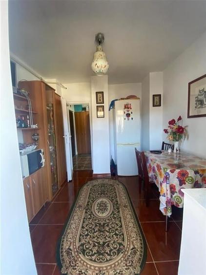 APARTAMENT 2 CAMERE, 2 BALCOANE DE VANZARE IN ONESTI ,CARTIER MAL - 5