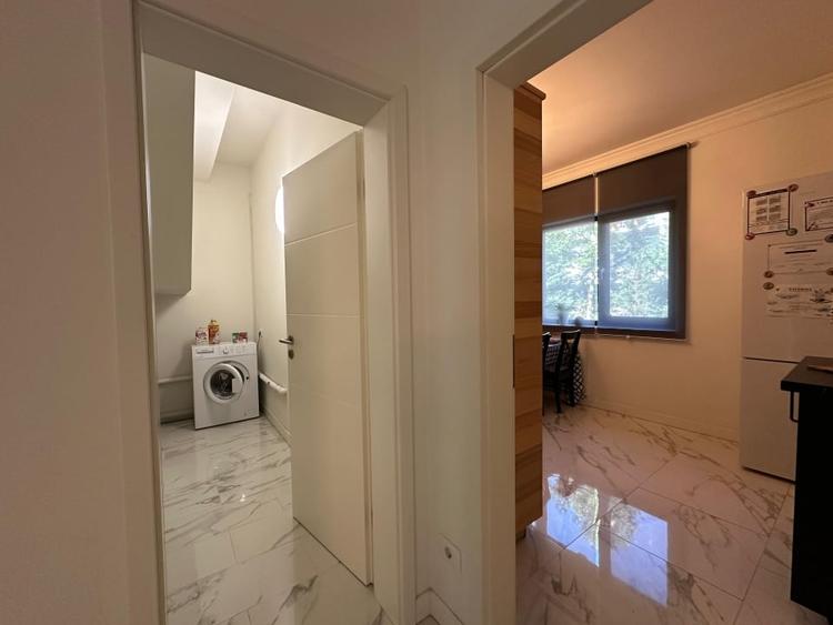 Vila Individuala 5 Camere Otopeni Terasa Parcare Curte Generoasa - 15