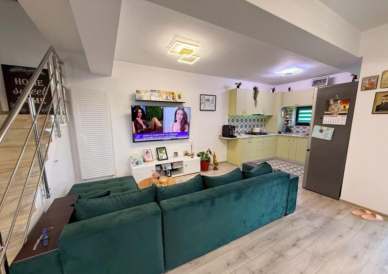 Duplex Mobilat / 5 Camere / 2 Bai / Teren 250 mp - 4