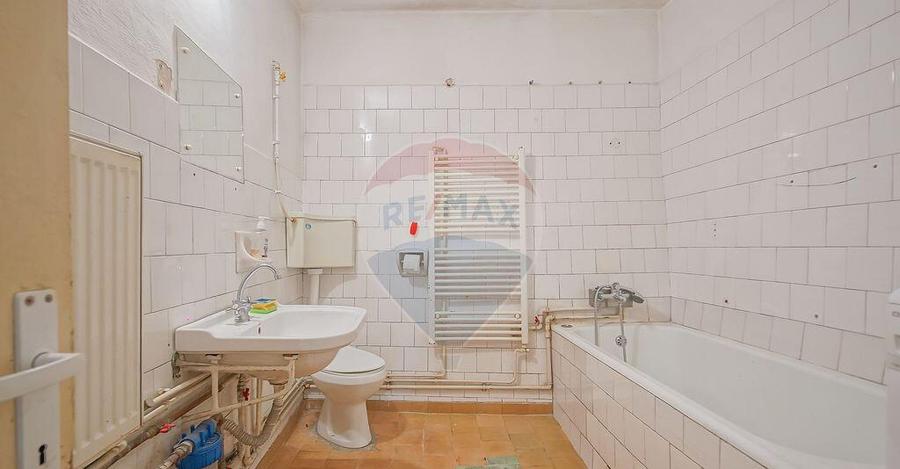 Casa de renovat de vanzare, Str. Dealu Cetatii, Comision 0% - 7