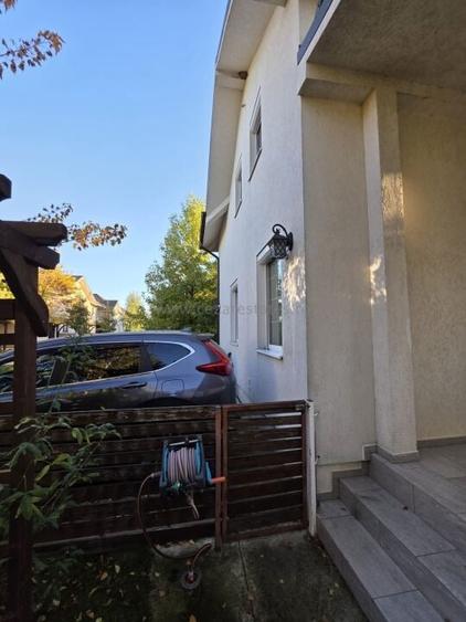 VILA DE VINZARE IN PALADIN RESIDENCE CORBEANCA - 40