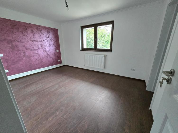 Casa de vanzare D+P+1+M, 6 camere, 3 băi, 225 mp utili, teren 470 mp, Bucium - 11