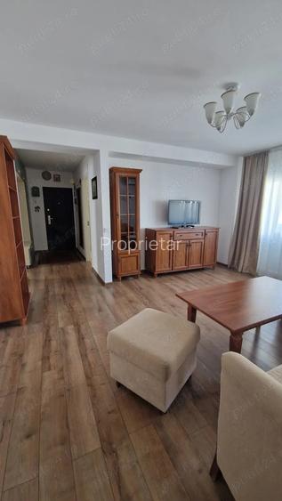 PF inchiriez ap.3 cam Unirii Sud PF inchiriez ap.3 cam Unirii Sud