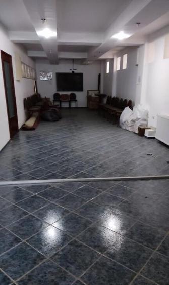 Inchiriem spatiu-birou- salon - 6