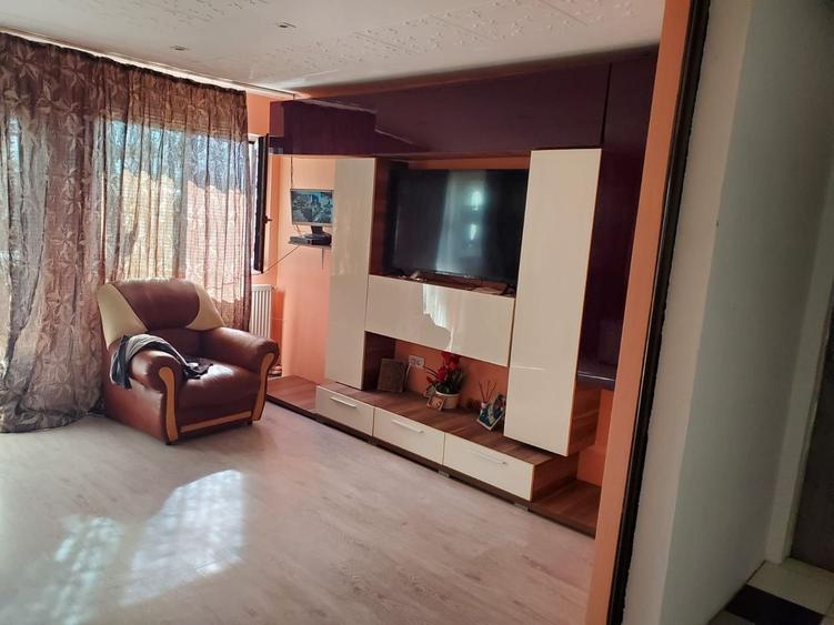 CASA  VALU LUI TRAIAN PRETABILA 2 FAMILII - 1