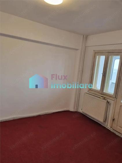 Apartament nemobilat 2 camere intrare Obcini - 1