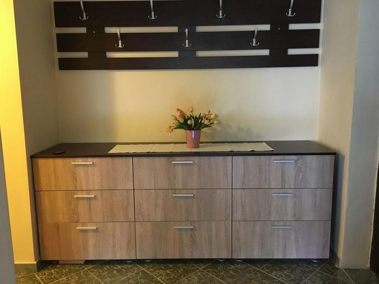 Inchiriez camera ap 4 camere Nicolina Lidl - prima statie - 2