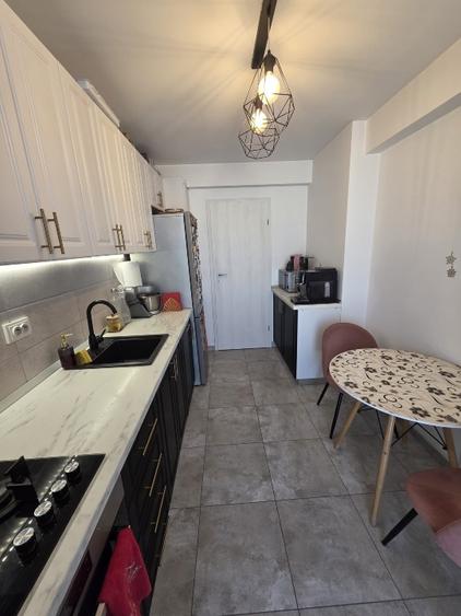 Direct proprietar - Vand apartament cu 2 camere, Metalurgiei, Sector 4 - 3