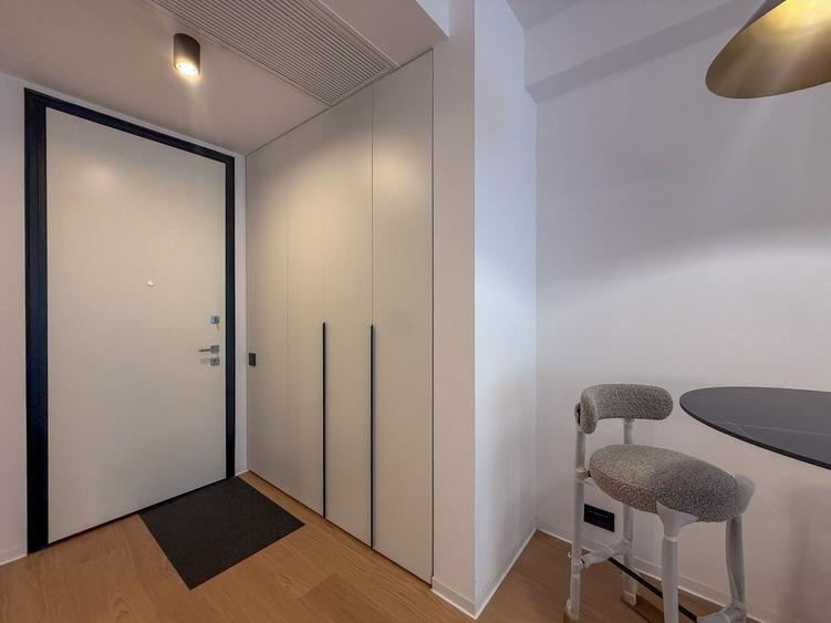 Apartament cu 2 camere decomandat în Floreasca