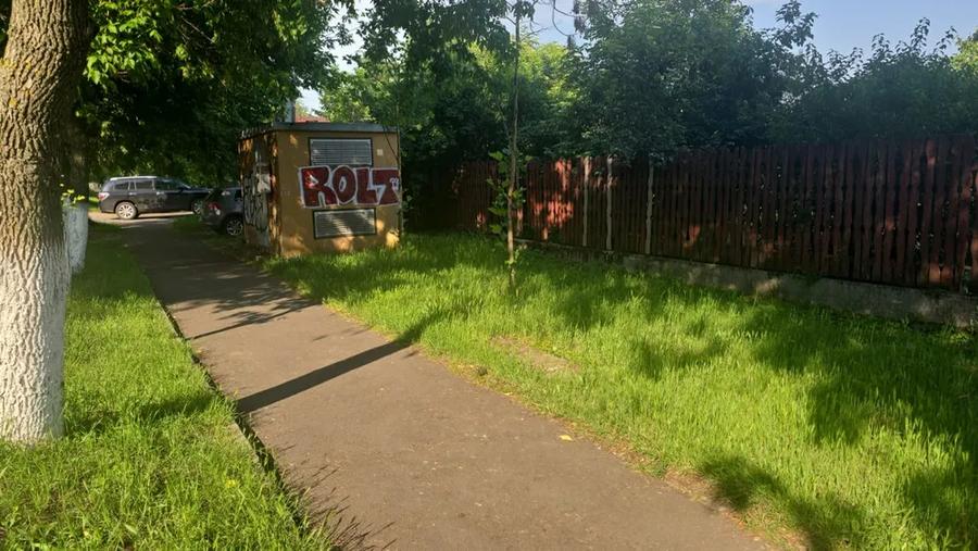 Buftea, ultracentral, str. Mihai Eminescu, pretabil centru comercial - 1