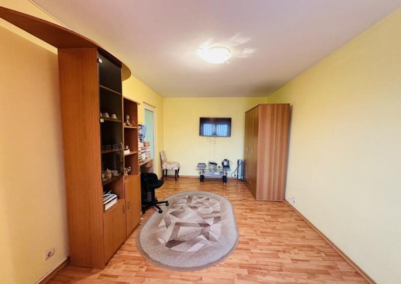 Apartament 2 camere - Metrou 1 Decembrie - 9