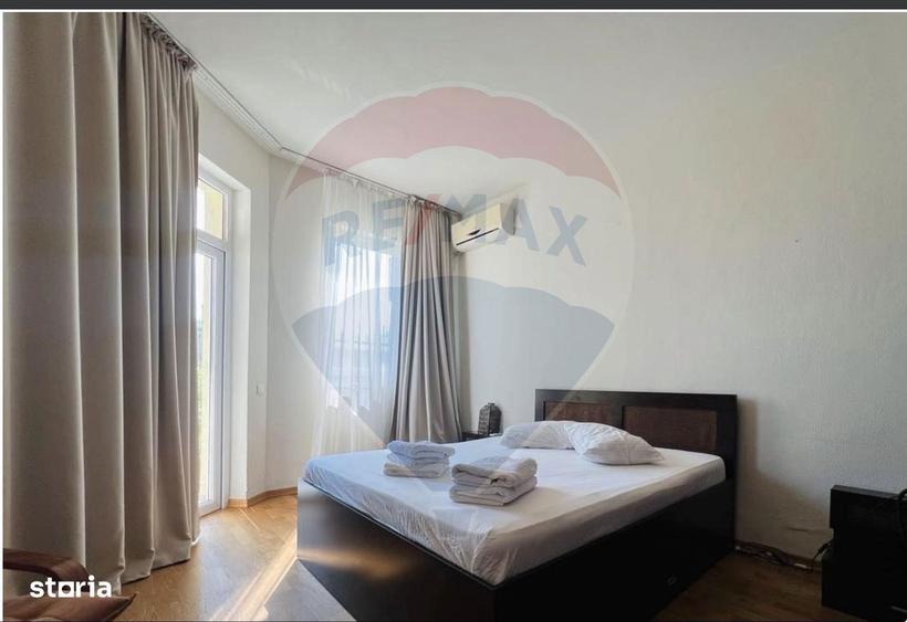 Casa de inchiriat cu 4 camere Mamaia vedere la mare - 10