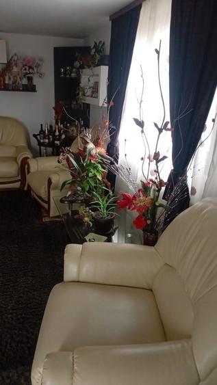 Casă cu 3 camere cu Teren 700 Mp în Tătărași