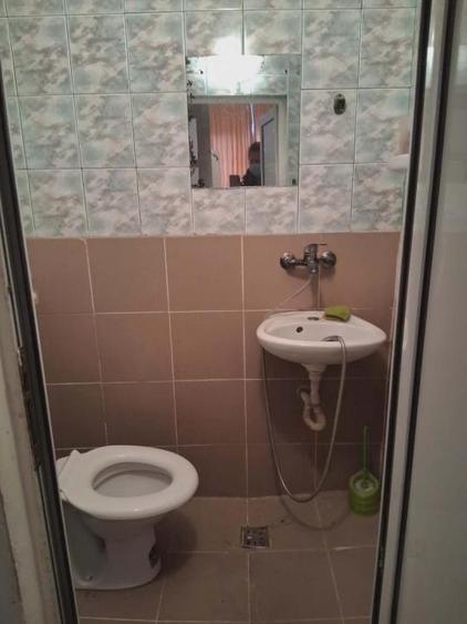 Razboieni-garsoniera de vanzare stradala - 5