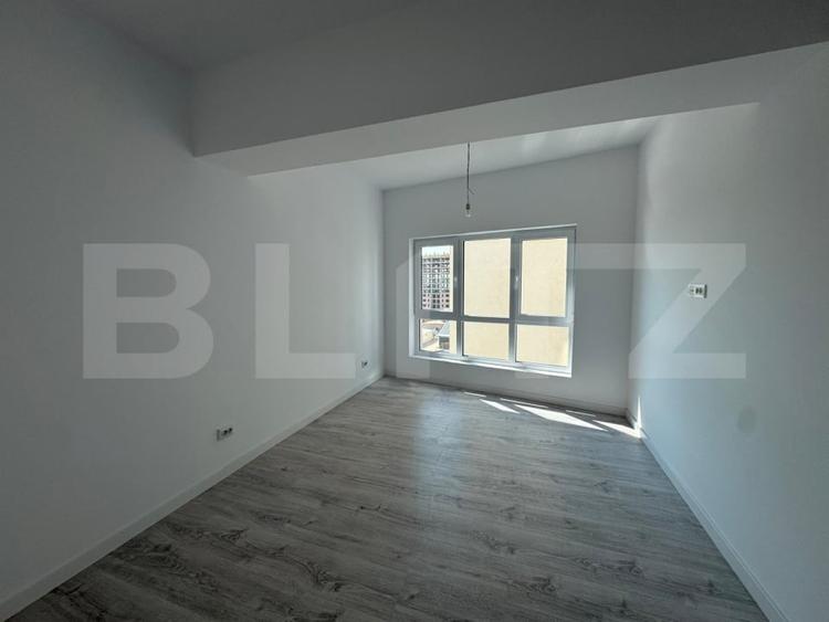 Apartament de vanzare, cu 2 camere, etaj intermediar, zona Tatarasi - 3