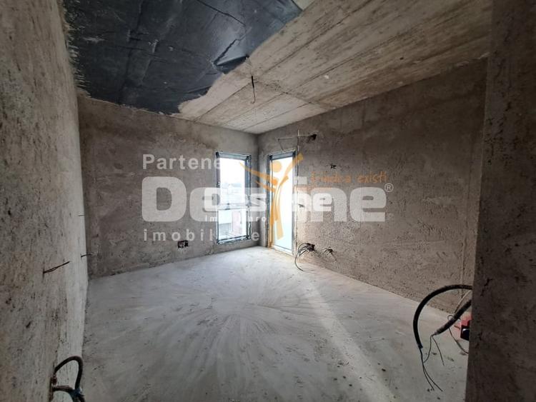 Casă individuală cu 4 camere cu Canalizare în Miroslava