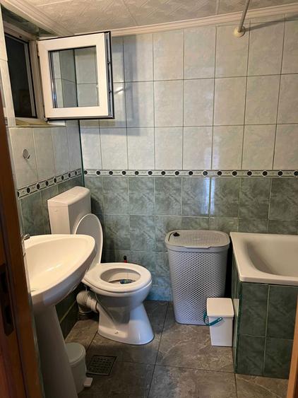 Vand Casa cu Teren Lunguletu, Dambovita, P+1 Mobilata si Utilata - 2