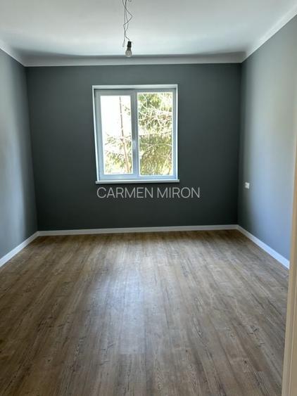 Apartament cu 2 camere semicentral complet renovat