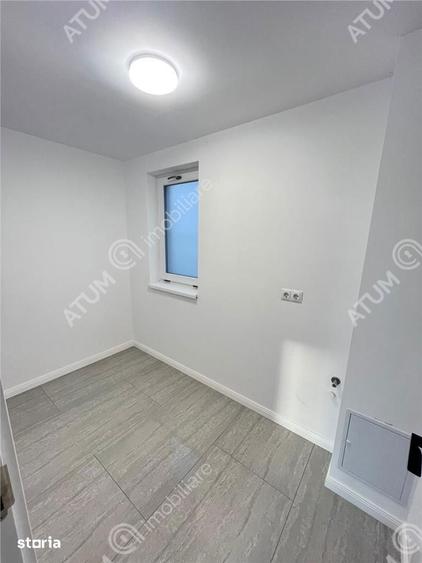 Casă cu 4 camere decomandat cu Teren 250 Mp în Central