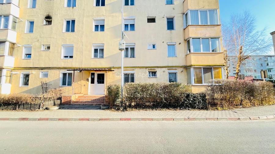 Apartament de vanzare decomandat cu 2 camere Apartament de vanzare decomandat cu 2 camere
