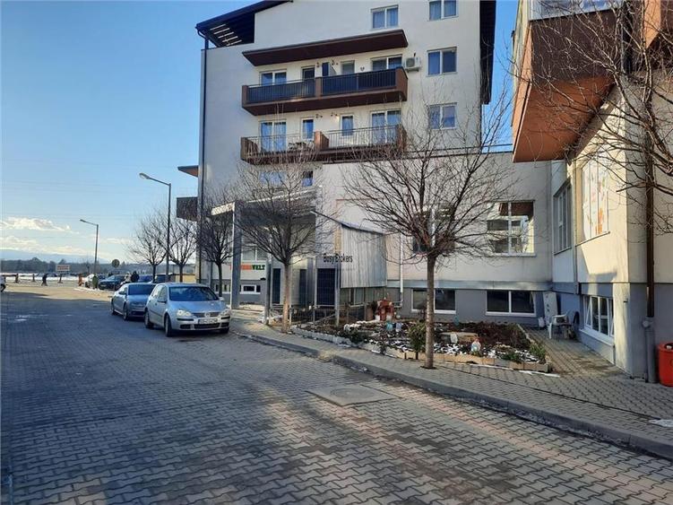 Spatiu Comercial - 500 mp - giratoriu Kaufland Arhitectilor - 43