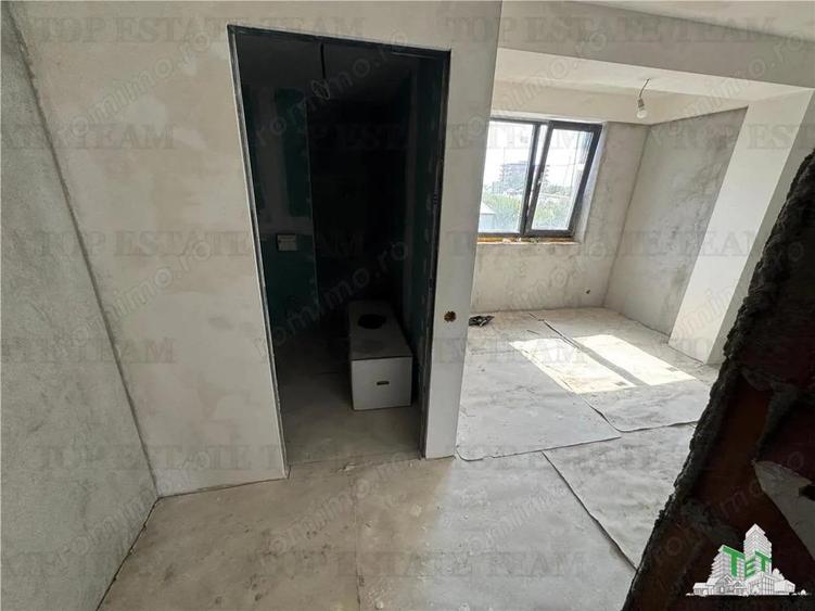 Oportunitate de investitie Hotel Cladire office Spital de vanzare in Ilfov - 12