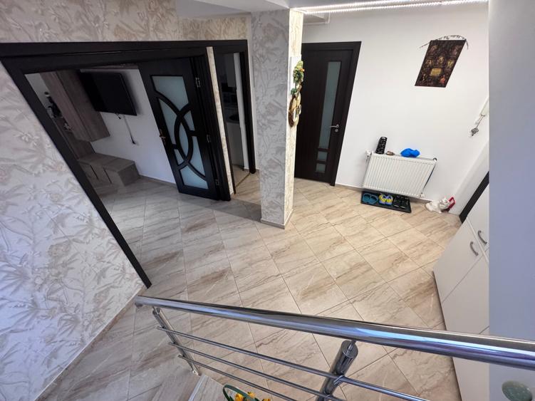 Casa P+1+M. 5 cam. Util 143mp. Teren 307mp. - 16