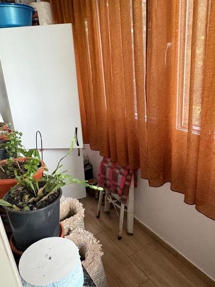 Vand apartament 2 camere Bucuresti - 4