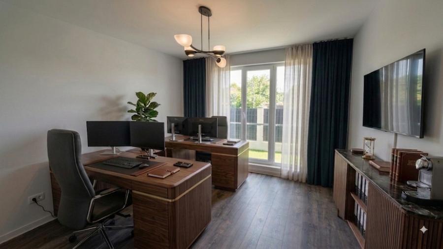 Casă individuală cu 5 camere cu Canalizare în Pasărea