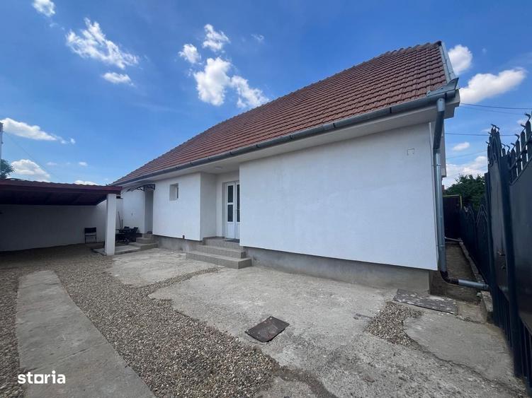 Casă cu 4 camere cu Teren 223 Mp în Central