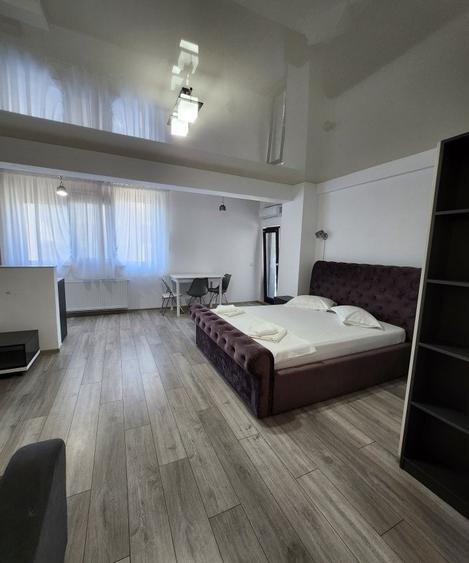 Garsonieră decomandată, mobilată în Nord