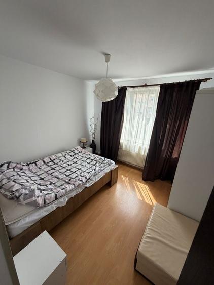 Apartament cu 2 camere decomandat în Craiter