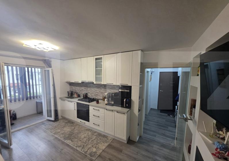 Apartament cu 2 camere decomandat, mobilat în Semicentral