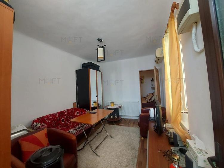 Casă individuală cu 2 camere cu Canalizare în P-ța Victoriei