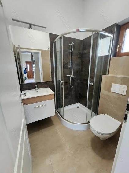 Casă cu 4 camere cu Teren 325 Mp în Moșnița Veche