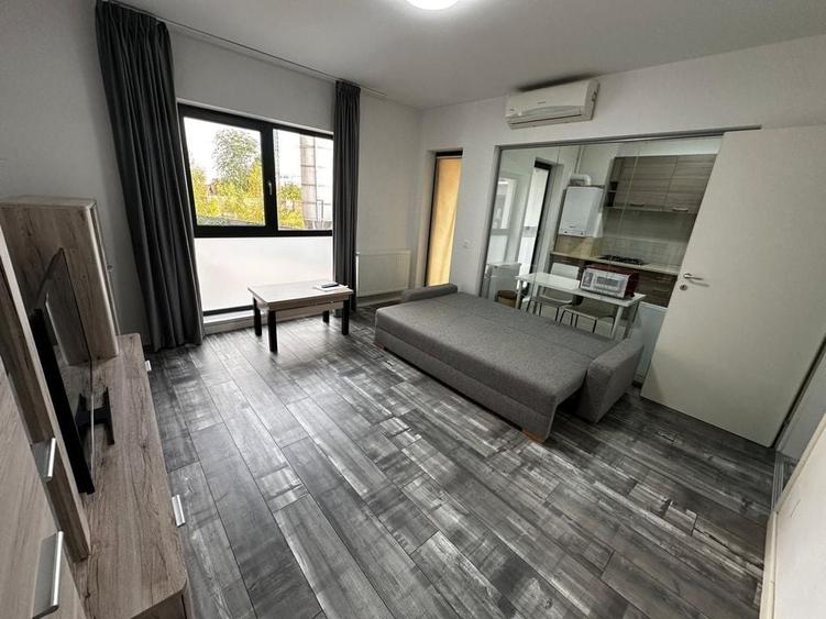 Garsonieră decomandată în Lujerului