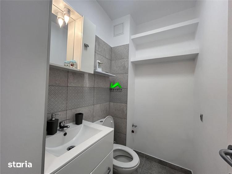 Apartament cu 3 camere decomandat în Ștrand