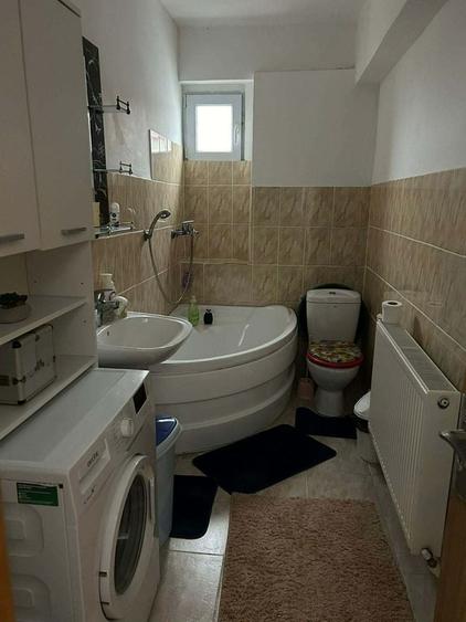 Apartament cu 2 camere decomandat în Doicești