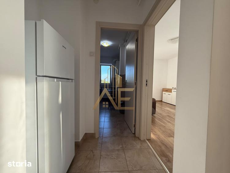 Apartament cu 2 camere decomandat în Republicii