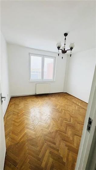 Apartament 3 camere decomandat Calea Bucuresti - 3