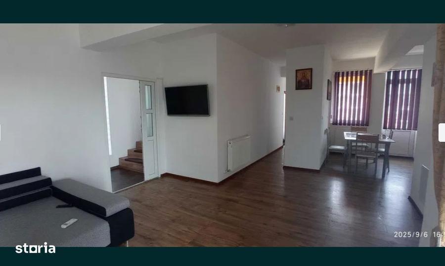 Vand apartament cu 4 camere pe 2 nivele in Sanmartin str Carmen Sylva - 5