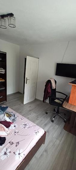 Casa de vanzare la ?ara in zona lini?tita (jude?ul Valcea) - 8