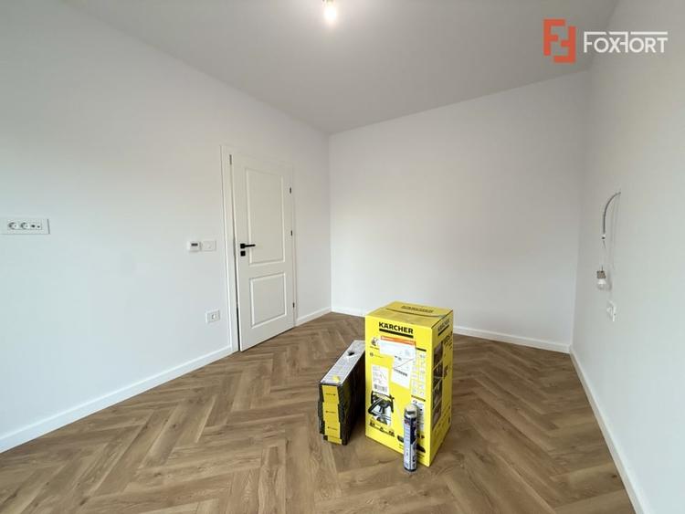 Duplex cu 4 camere de vanzare in localitatea Covaci - 12