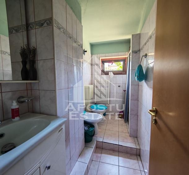 Apartament de vanzare cu 3 camere, parter, zona Aradului - 6