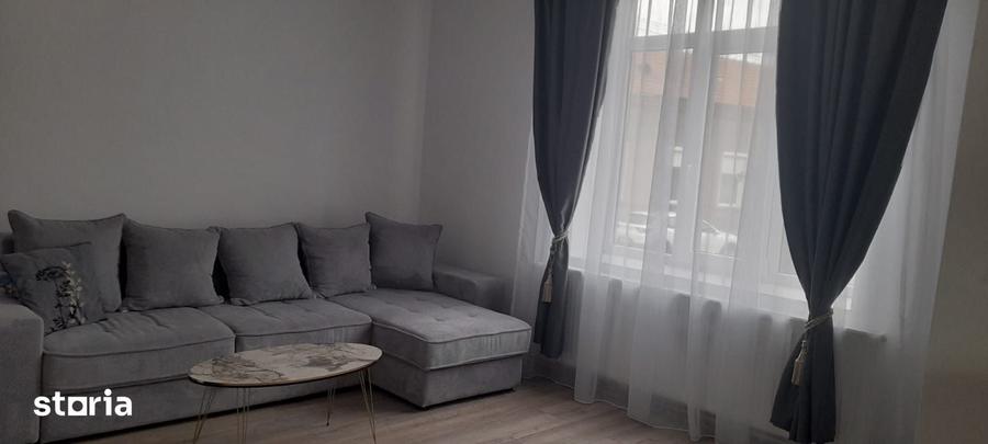 Casă cu 2 camere cu Teren 133 Mp în Orașul Nou