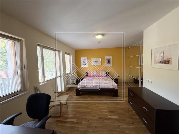 Casa de vanzare in Sibiu, individuala - 418 mp - teren 1.338 mp - 14