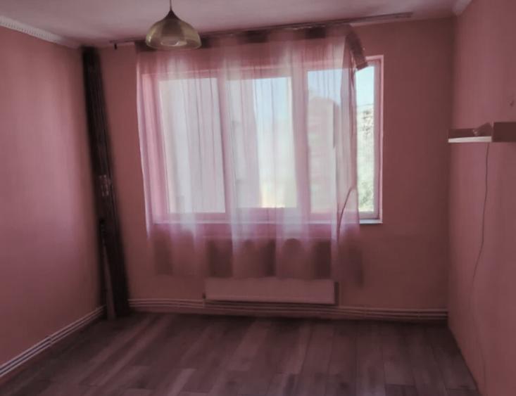 Apartament cu 2 Camere Semidecomandate Zona Ultracentral - 3