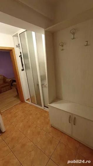 Inchiriez apartament 2 camere - 3
